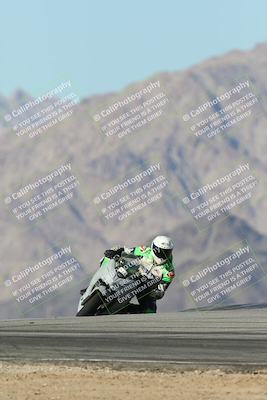 media/Dec-04-2025-Racers Edge (Thu) [[5ebc9f124d]]/3-B Group/6-Session 4 (Turn 9)/